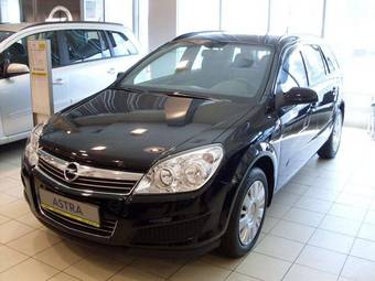 2008 Opel Astra Pictures