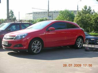 2008 Opel Astra Pictures