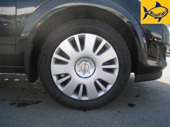 2008 Opel Astra Photos