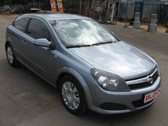 2008 Opel Astra Pictures