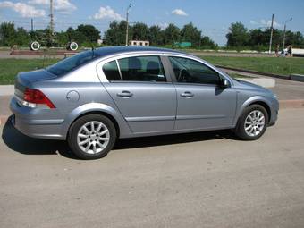 2008 Opel Astra Photos