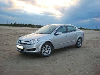 2008 Opel Astra Photos