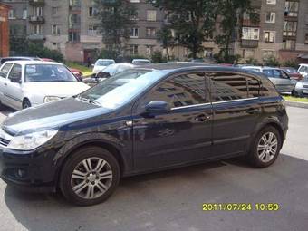 2008 Opel Astra Photos