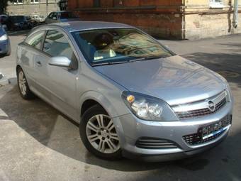 2008 Opel Astra Photos