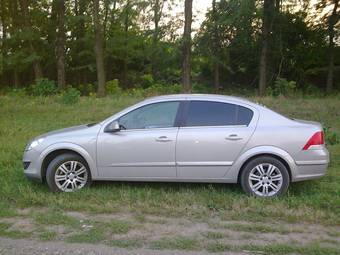 2008 Opel Astra Photos