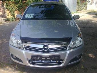2008 Opel Astra Photos