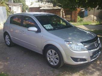 2008 Opel Astra Photos