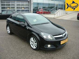 2008 Opel Astra Pictures