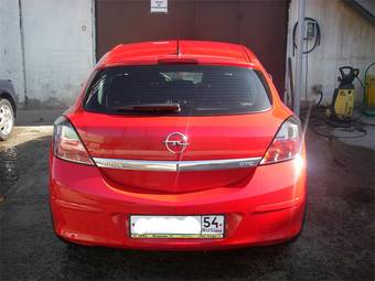 2008 Opel Astra Pictures