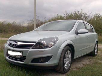 2008 Opel Astra Photos