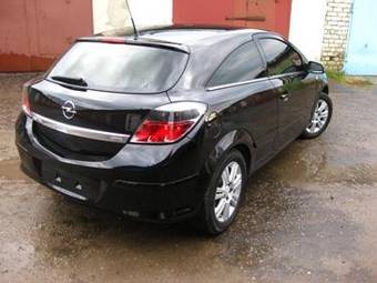 2008 Opel Astra Photos