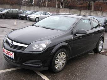 2008 Opel Astra Photos