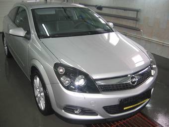 2008 Opel Astra Pics