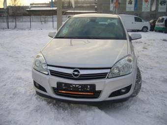 2008 Opel Astra Pics