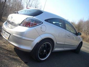 2008 Opel Astra Pictures
