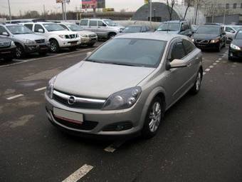 2008 Opel Astra Pictures