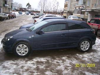 2008 Opel Astra Pictures