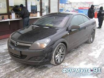 2008 Opel Astra Photos