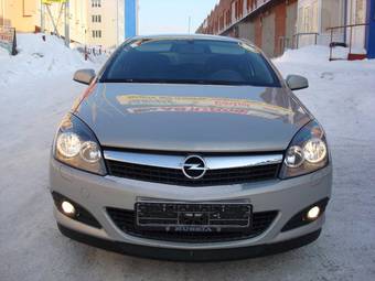 2008 Opel Astra Pictures