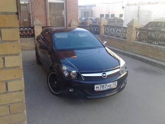 2008 Opel Astra Pics