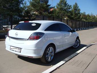 2008 Opel Astra Pictures
