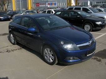 2008 Opel Astra Photos