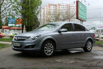 2008 Opel Astra Pictures