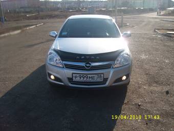 2008 Opel Astra Photos