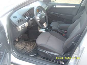 2008 Opel Astra Images