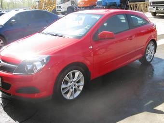 2008 Opel Astra Photos