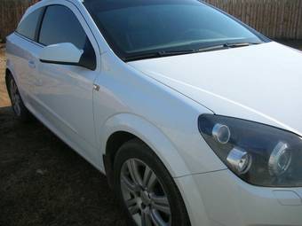 2008 Opel Astra Photos