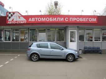 2008 Opel Astra Pictures