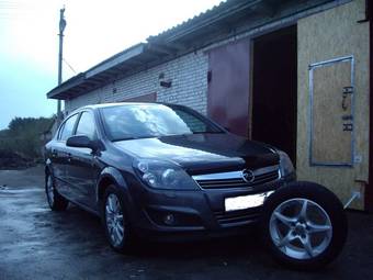 2008 Opel Astra Photos