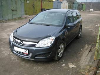 2008 Opel Astra Photos