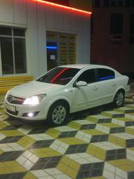 2008 Opel Astra Photos