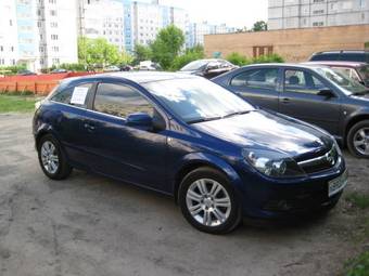 2008 Opel Astra Photos