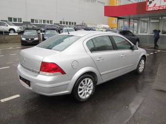 2008 Opel Astra Photos