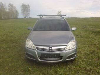 2008 Opel Astra Photos