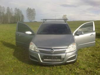 2008 Opel Astra Pics