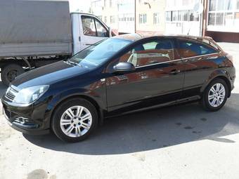 2008 Opel Astra Pictures