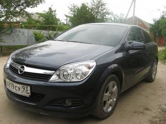 2008 Opel Astra Pictures