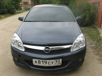 2008 Opel Astra Photos