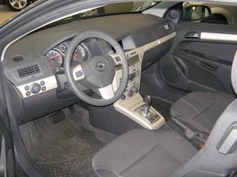 2009 Opel Astra Photos