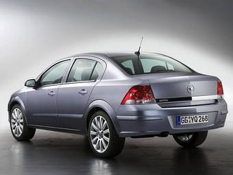 2009 Opel Astra Pictures