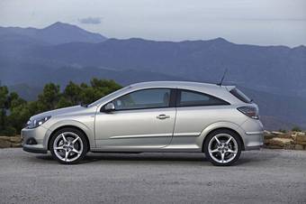 2009 Opel Astra Pictures