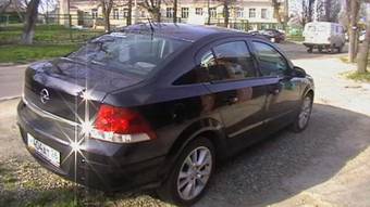 2009 Opel Astra Pictures