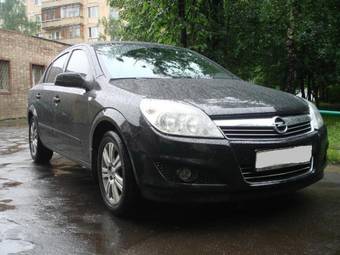 2009 Opel Astra Pics