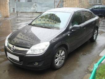 2009 Opel Astra Photos