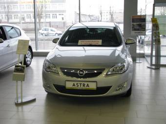 2010 Opel Astra For Sale