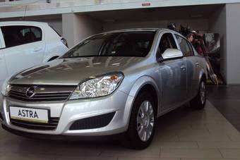 2012 Opel Calibra Pictures